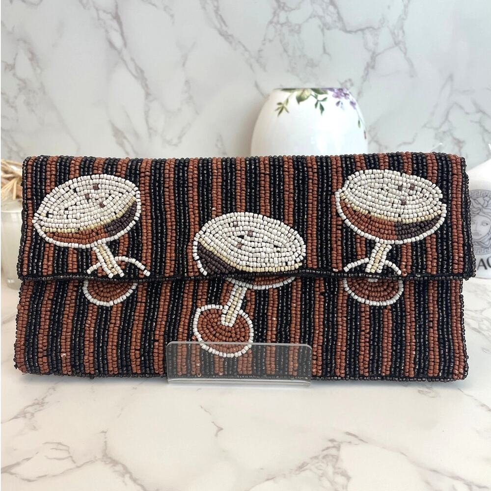 Rachel Zoe Espresso Martini Beaded Clutch, Pouch, Detachable Strap NWT - Picture 3 of 10